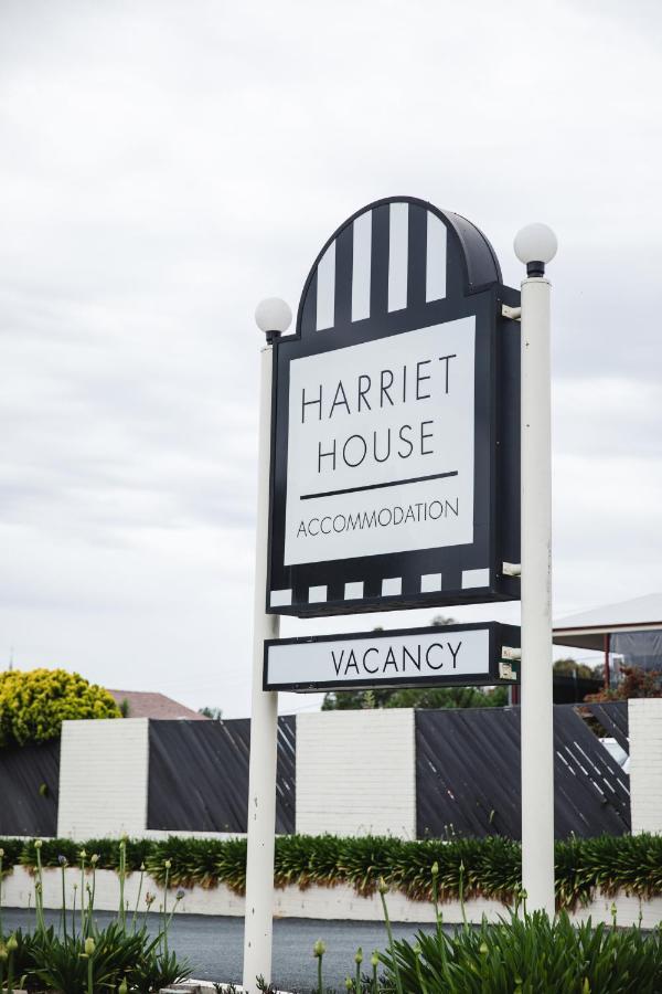 موتيل Harriet House توموت المظهر الخارجي الصورة