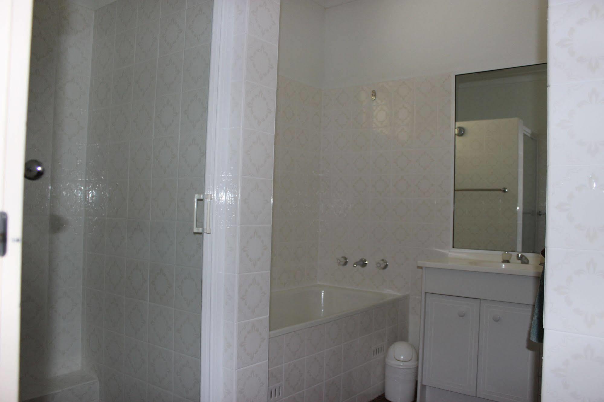موتيل Harriet House توموت المظهر الخارجي الصورة